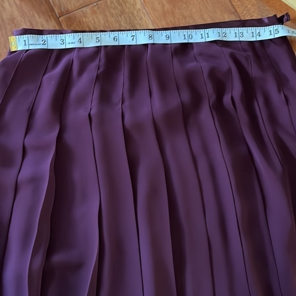 Norton Mcnaughton semi sheer pleated lined satin trimmed wine coloured skirt - Picture 5 of 7
